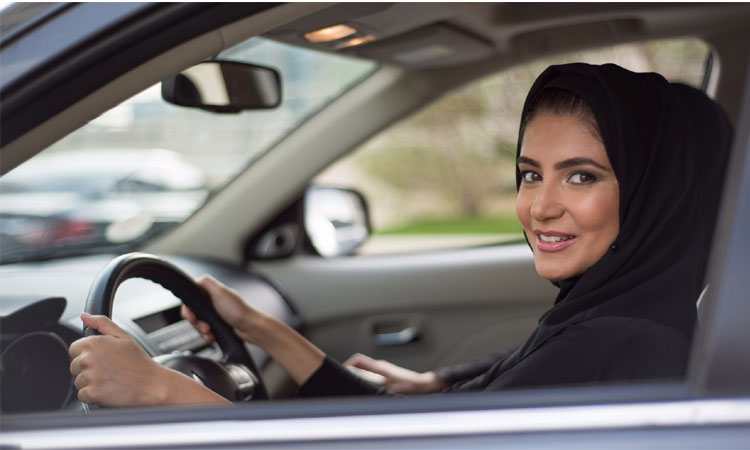 গাড়ির স্টিয়ারিং হুইল বাংলাদেশে ডানে আর বিদেশে বামে কেন?