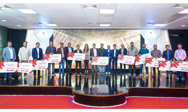 বিক্রয় বৃদ্ধিতে অসামান্য অবদান রাখায় ৩৮১ জনকে পুরস্কৃত করলো ওয়ালটন বিক্রয় বৃদ্ধিতে অসামান্য অবদান রাখায় ৩৮১ জনকে পুরস্কৃত করলো ওয়ালটন