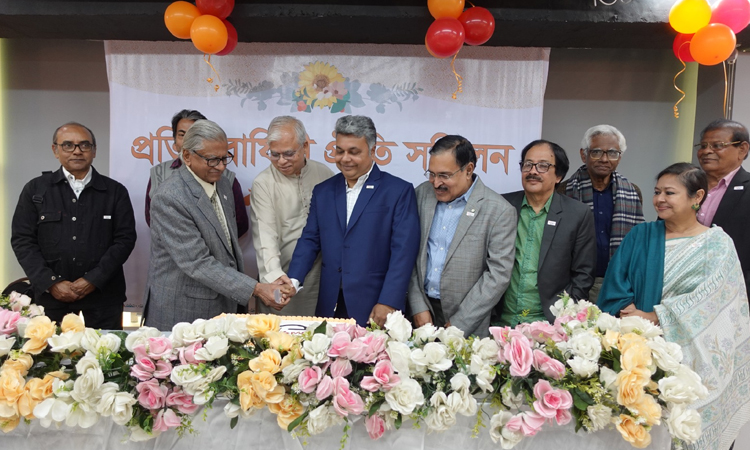 সাপ্তাহিক সাম্প্রতিক দেশকালের ১১তম প্রতিষ্ঠাবার্ষিকী উদযাপন সাপ্তাহিক সাম্প্রতিক দেশকালের ১১তম প্রতিষ্ঠাবার্ষিকী উদযাপন