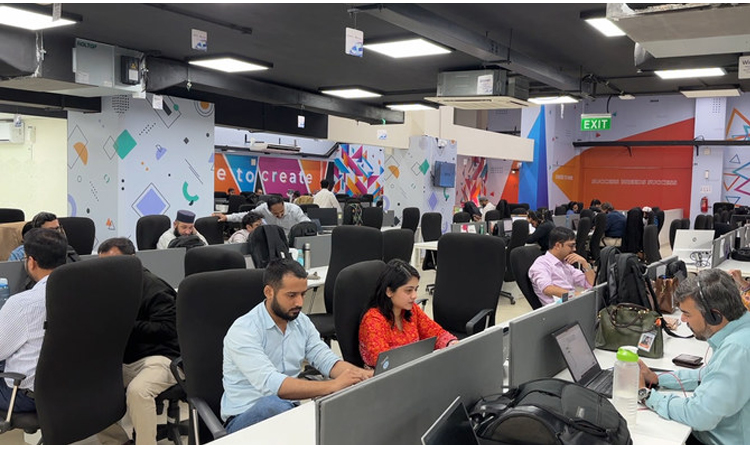 সৌদি চুক্তির কল্যাণে ৩৫০ কোটি ডলারের রপ্তানি আয়ের আশা পাকিস্তানের সৌদি চুক্তির কল্যাণে ৩৫০ কোটি ডলারের রপ্তানি আয়ের আশা পাকিস্তানের